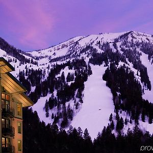 Hotel Terra Jackson Hole, A Noble House Resort